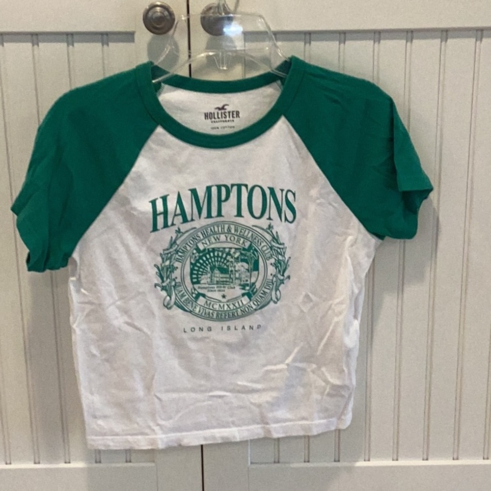 Hollister Hampton t-shirt. New.